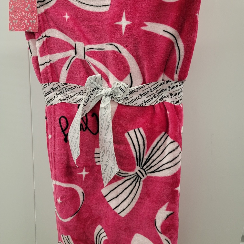 NEW Juicy Couture All Bows Black White Print Hot Pink Velvet‎ Soft Throw Blanket